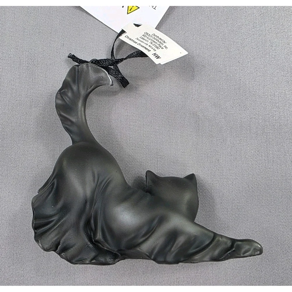 Cracker Barrel Exclusive Resin Ghost Black Cat Ornament NWT Halloween '25 Spooky